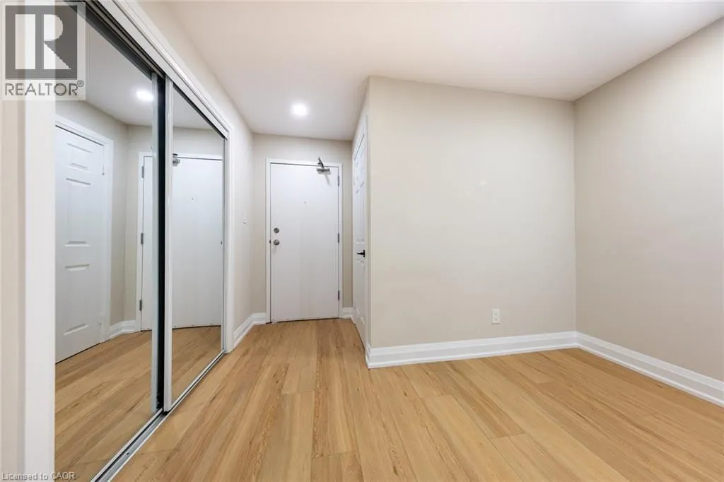 1450 GLEN ABBEY Gate Unit# 722, #722