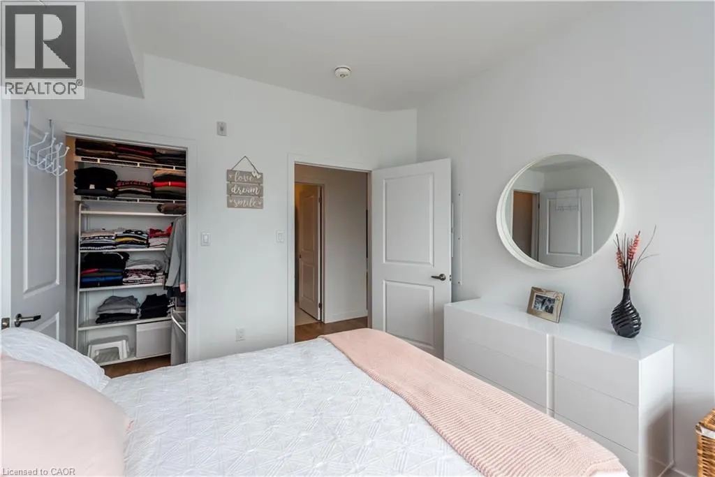 125 SHOREVIEW Place Unit# 539, #539