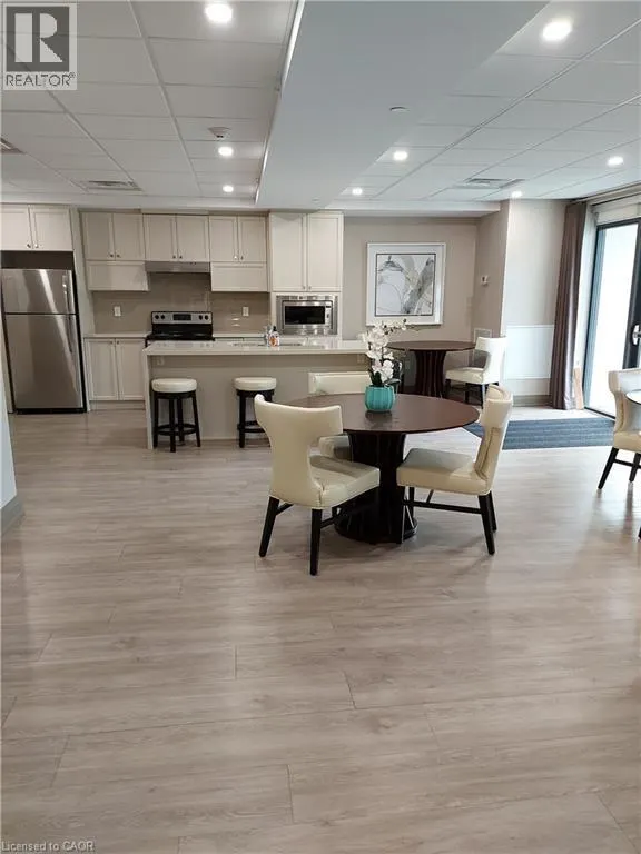 125 SHOREVIEW Place Unit# 539, #539