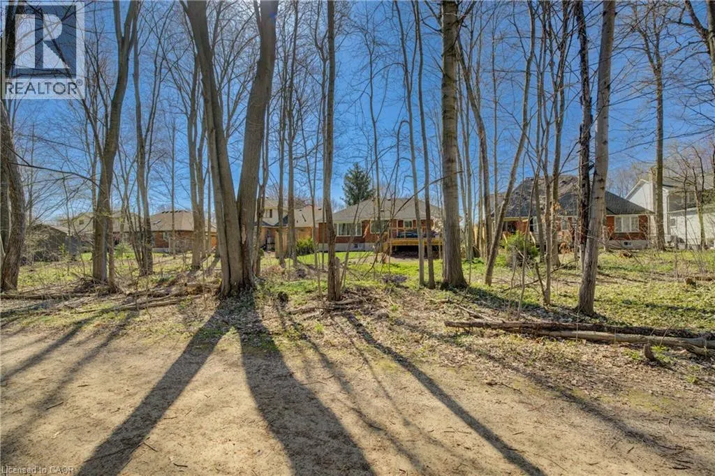 439 NORTHLAKE Drive