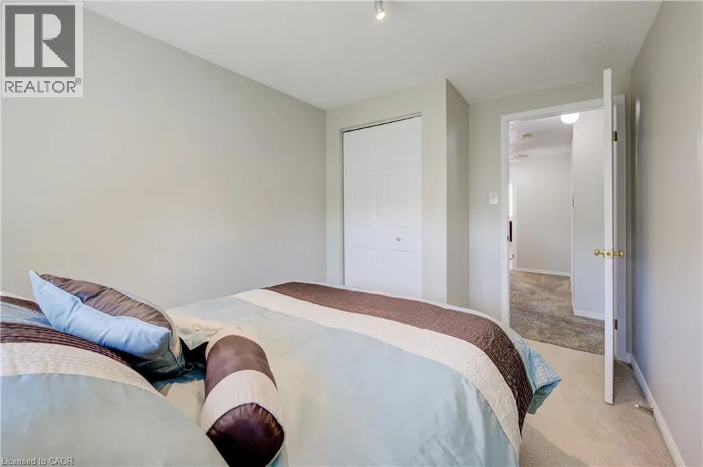 155 BANKSIDE Drive