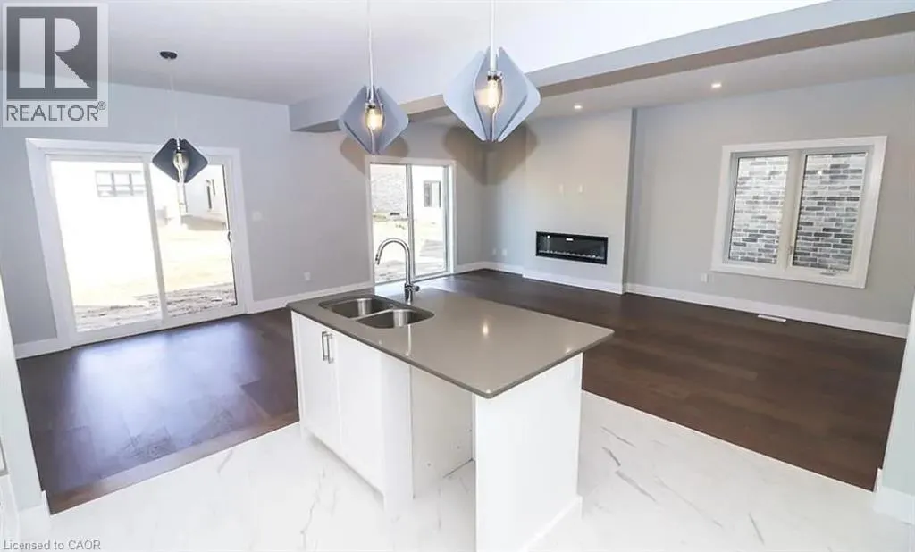 3742 SOMERSTON CRESCENT Crescent