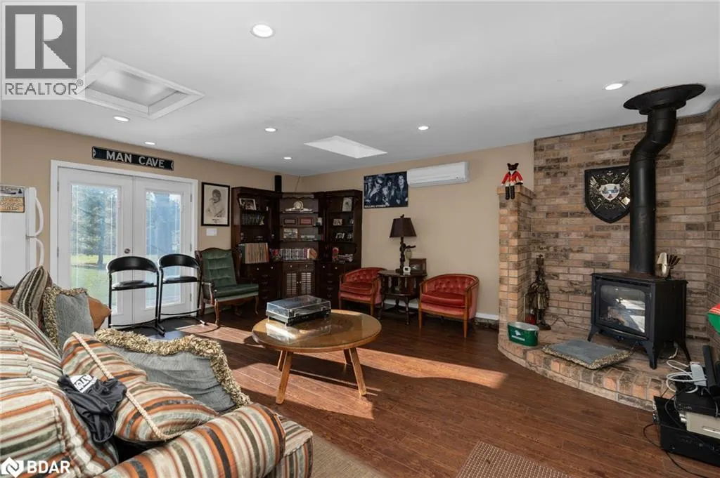 228 BAYSHORE Road