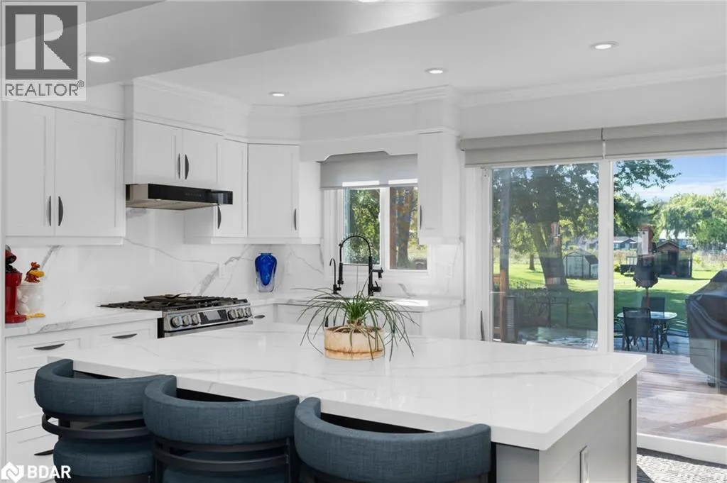 228 BAYSHORE Road