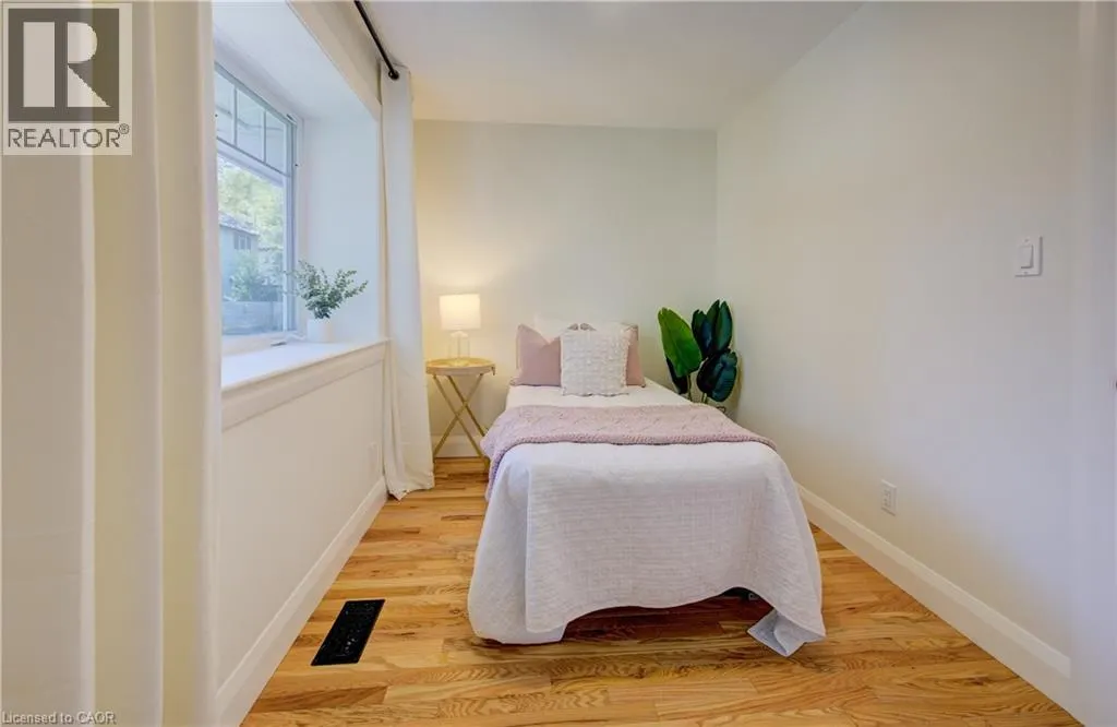 131 BELMONT Avenue