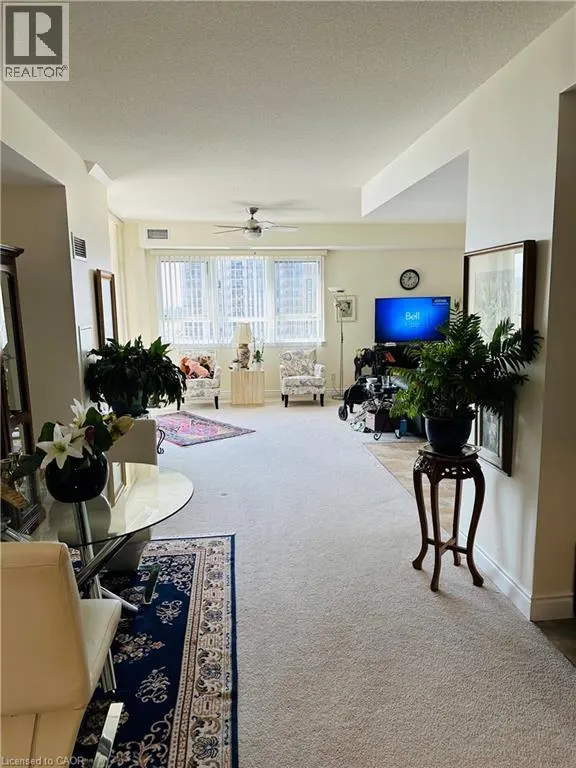 399 ELIZABETH Street Unit# 703, #703