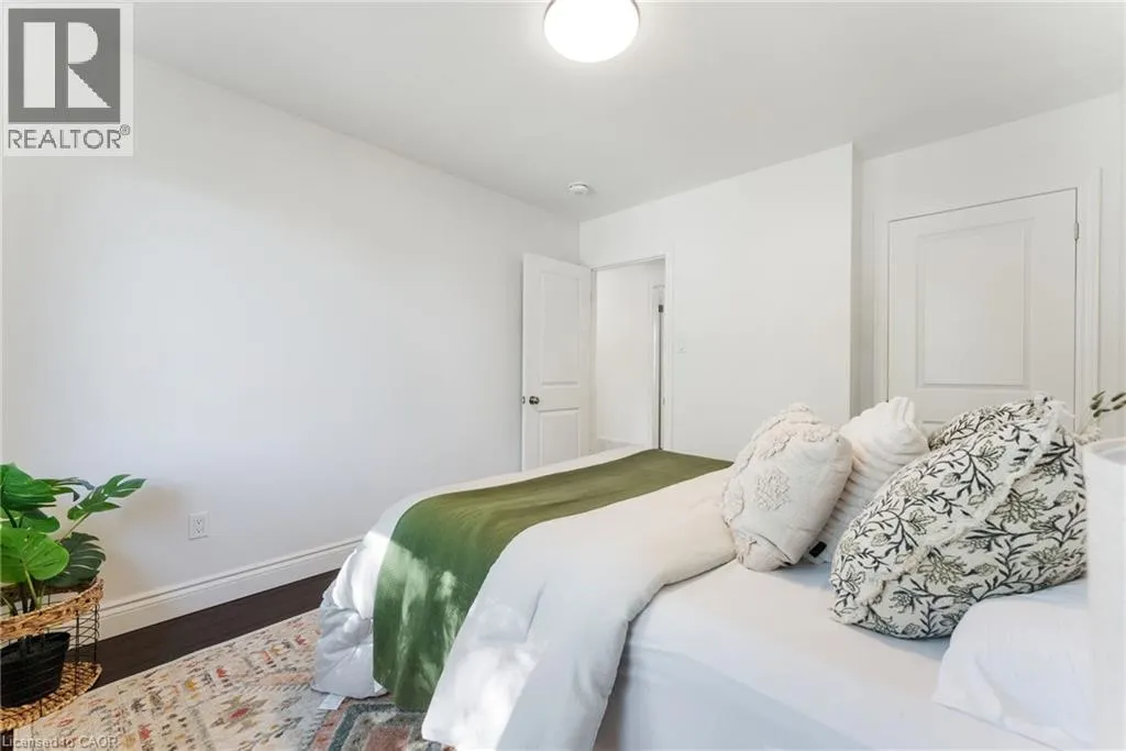 103 WISE Crescent