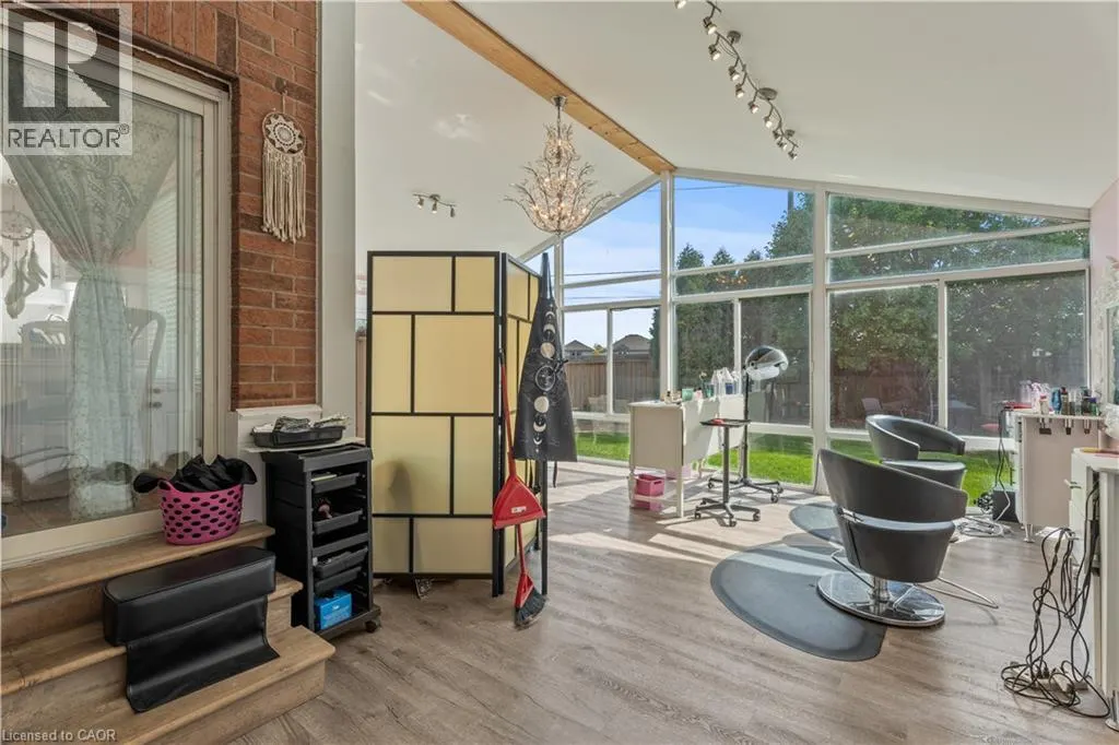 20 PENTLAND Road