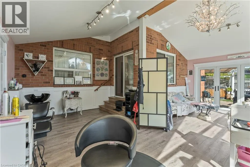 20 PENTLAND Road