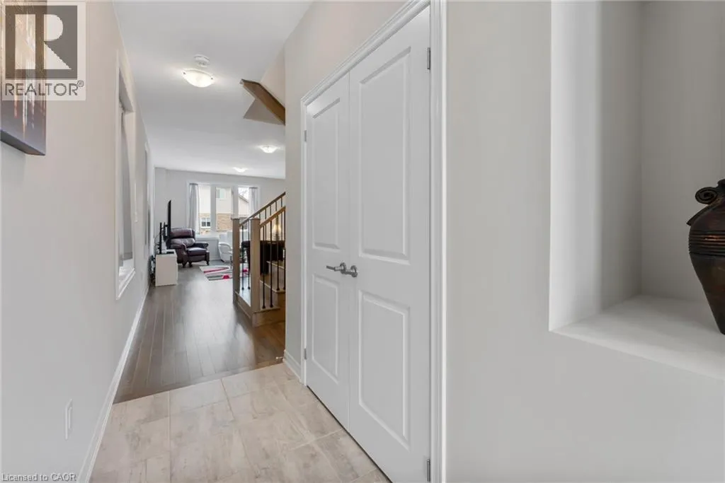107 STARFIRE CRESCENT Crescent
