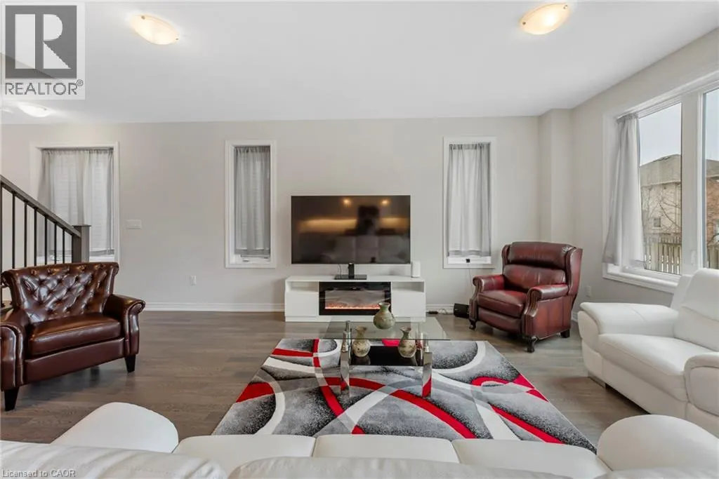 107 STARFIRE CRESCENT Crescent