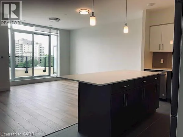 399 QUEEN Street Unit# 607, #607