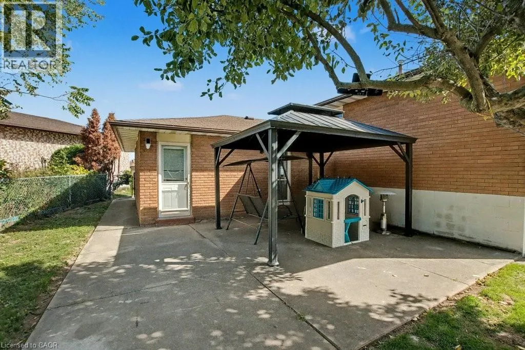 40 TARA Court