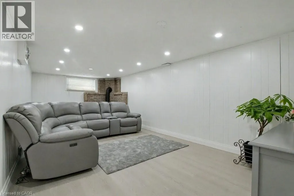 40 TARA Court