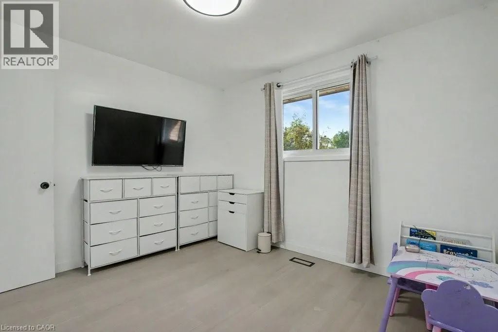 40 TARA Court
