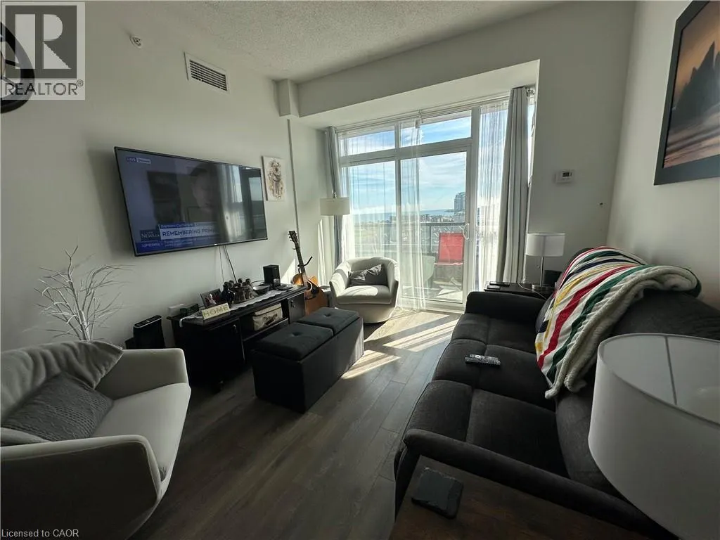 550 NORTH SERVICE Road Unit# 1006, #1006