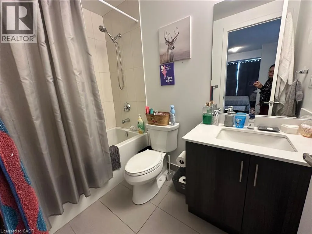 550 NORTH SERVICE Road Unit# 1006, #1006