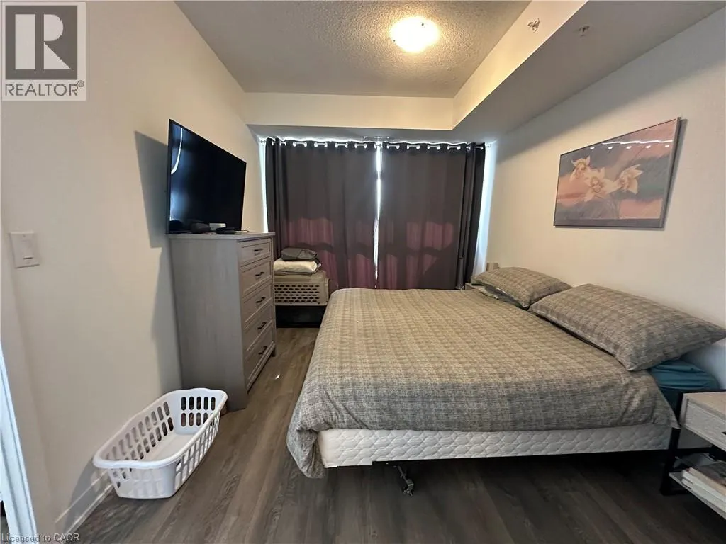 550 NORTH SERVICE Road Unit# 1006, #1006