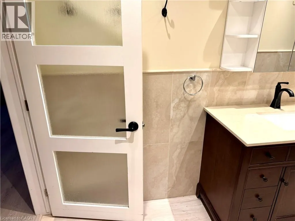 170 ROCKHAVEN Lane Unit# 112, #112