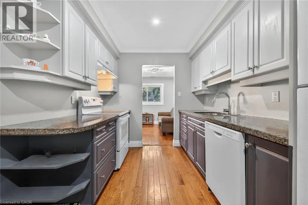 341 WILSON Drive Unit# 16, #16