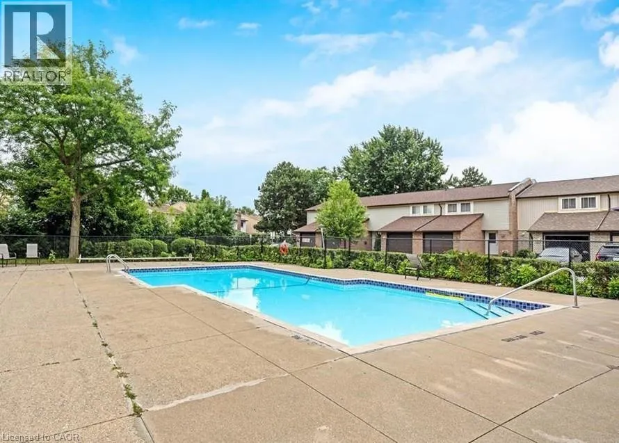 341 WILSON Drive Unit# 16, #16