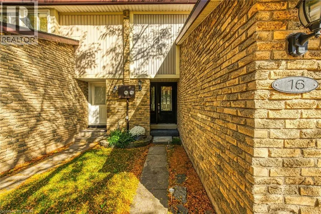341 WILSON Drive Unit# 16, #16