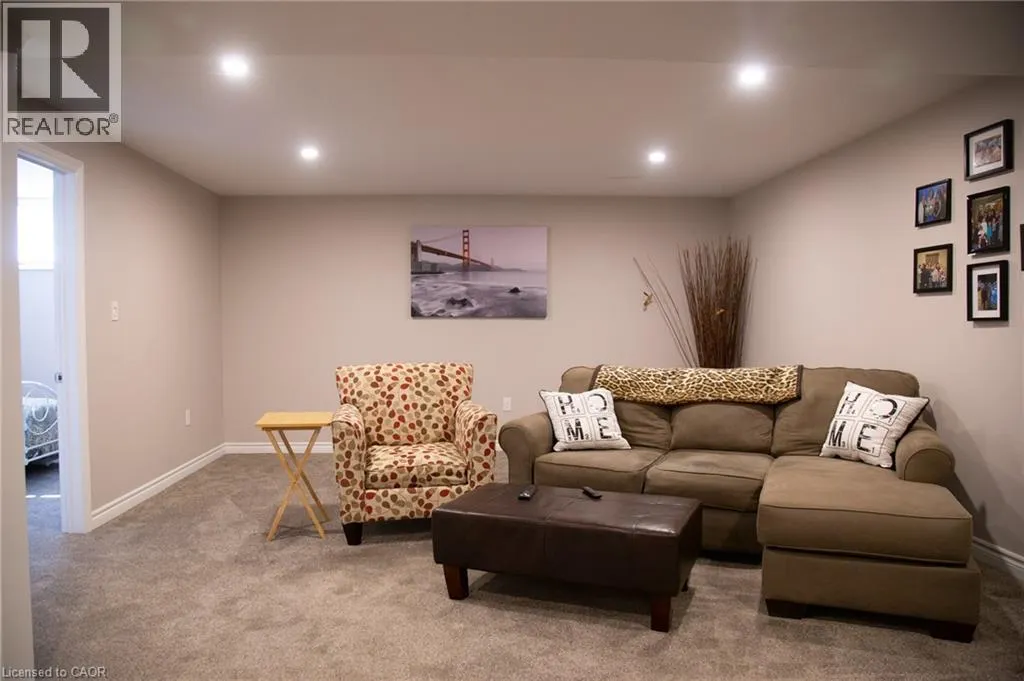 410 QUEEN Street S Unit# 25, #25