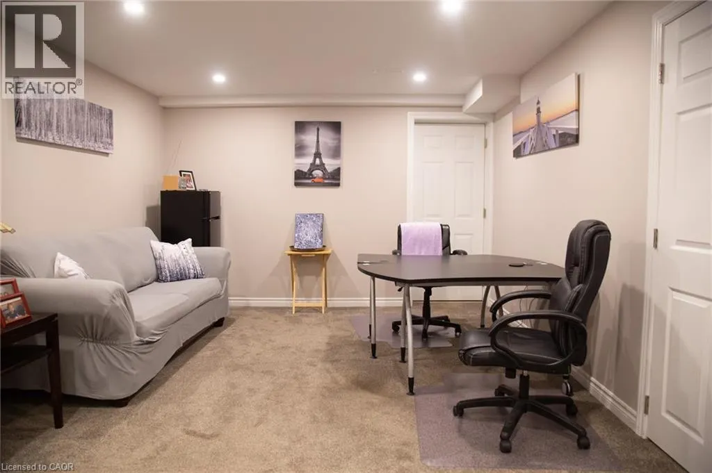 410 QUEEN Street S Unit# 25, #25