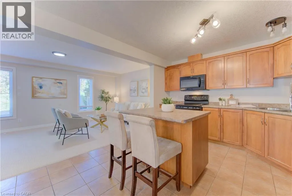 232 BUTTERCUP Court