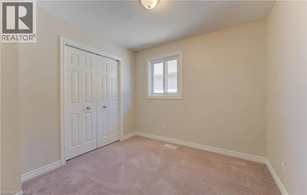 232 BUTTERCUP Court