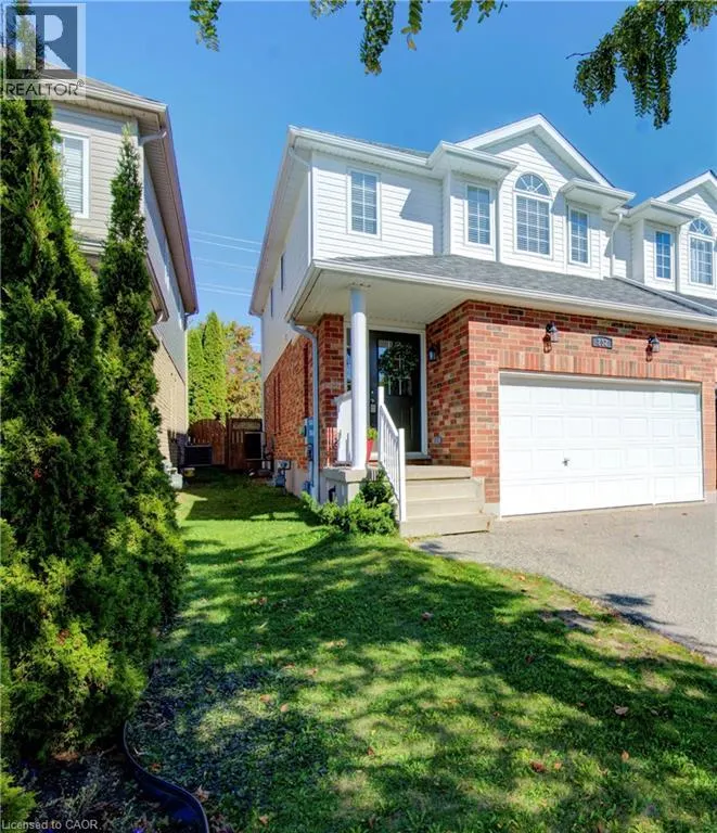 232 BUTTERCUP Court