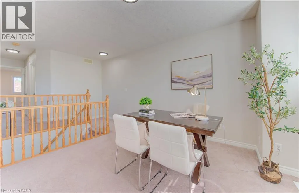 232 BUTTERCUP Court