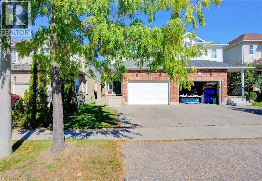232 BUTTERCUP Court