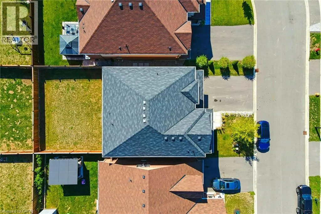126 CACTUS Crescent