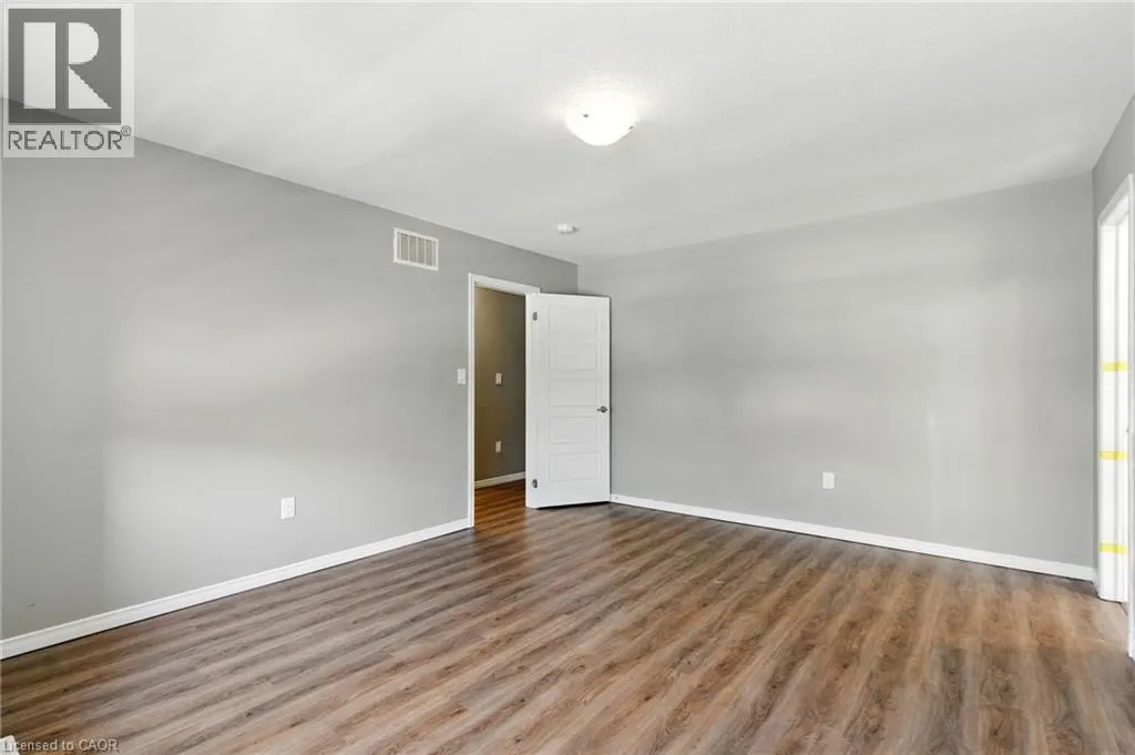 126 CACTUS Crescent