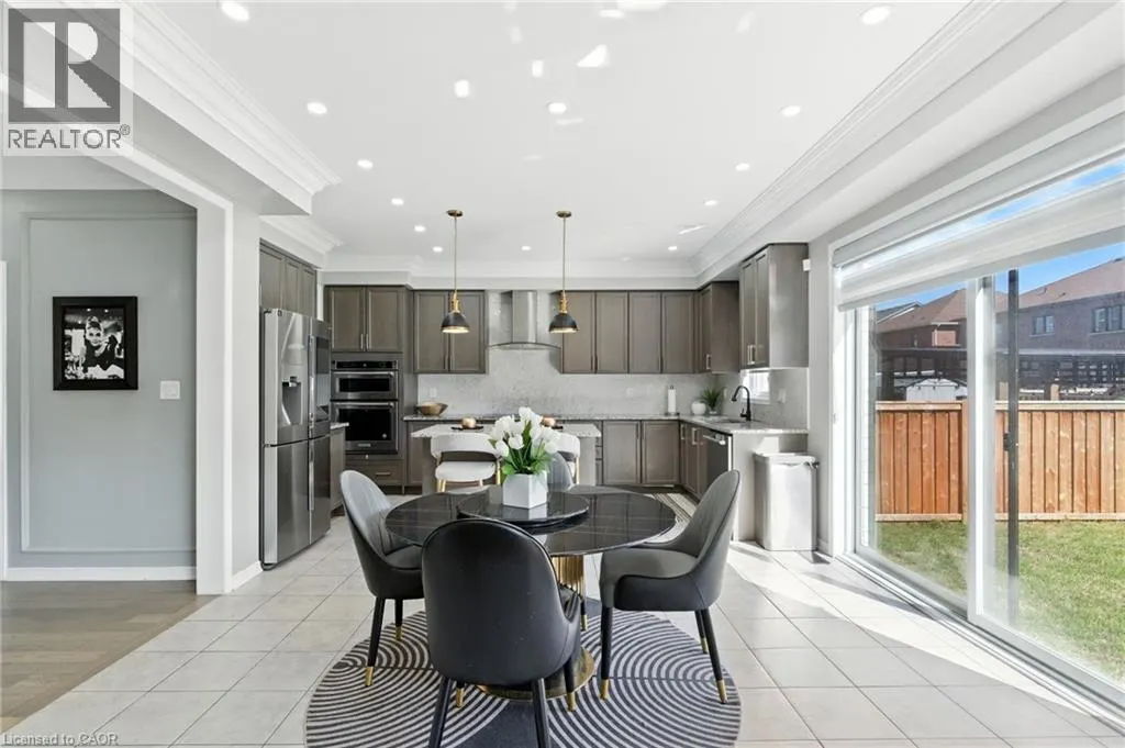 126 CACTUS Crescent
