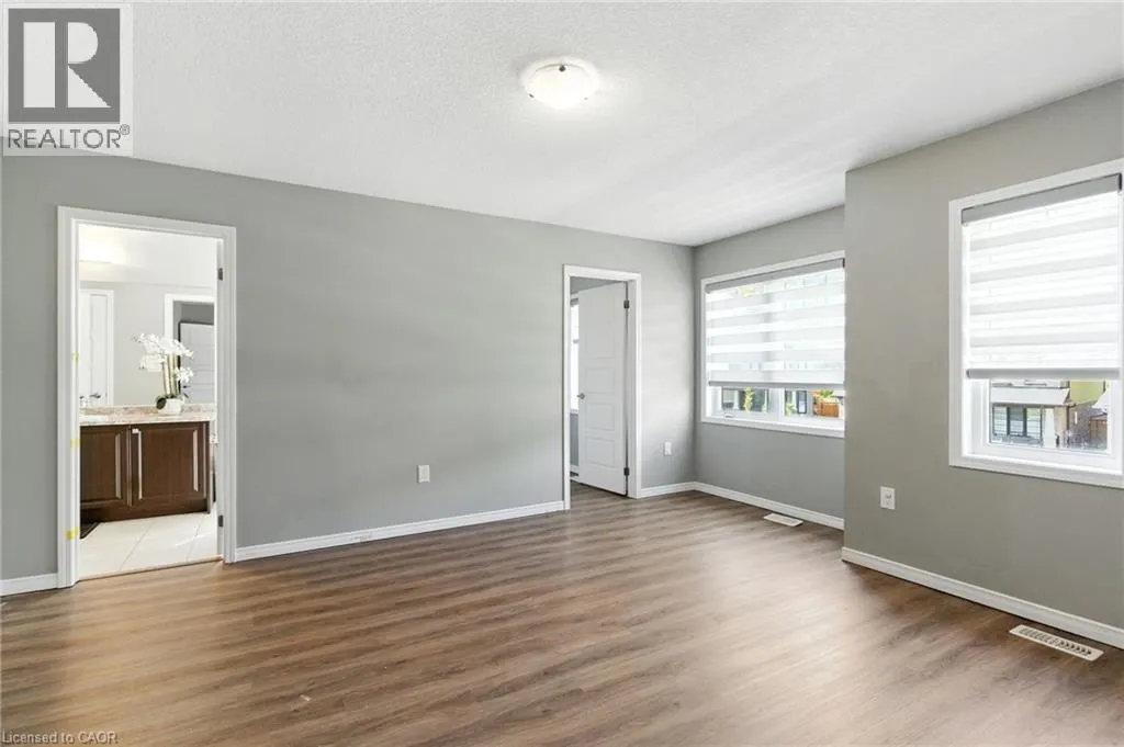 126 CACTUS Crescent