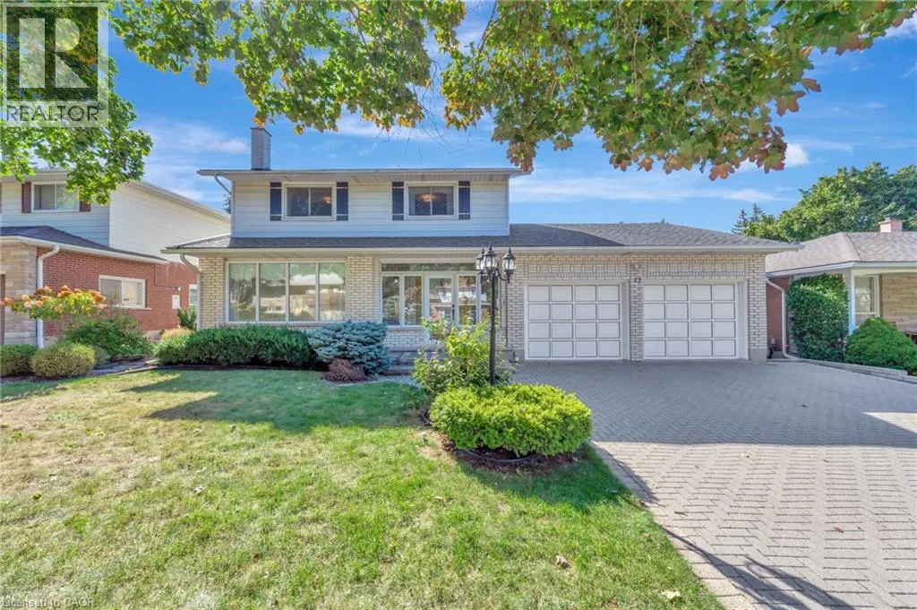 73 CHAMPLAIN Crescent