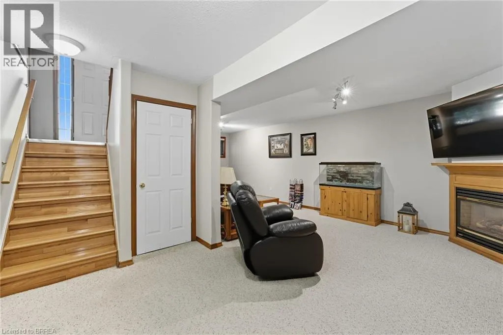 23 GARNERS Lane