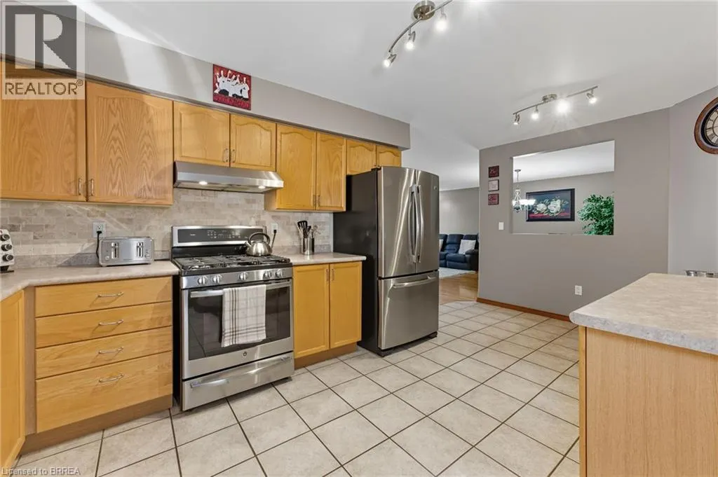 23 GARNERS Lane