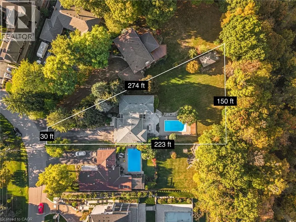 887 MONTGOMERY Drive
