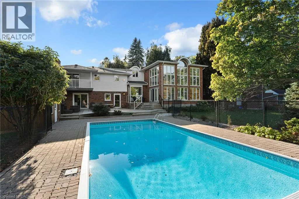 887 MONTGOMERY Drive