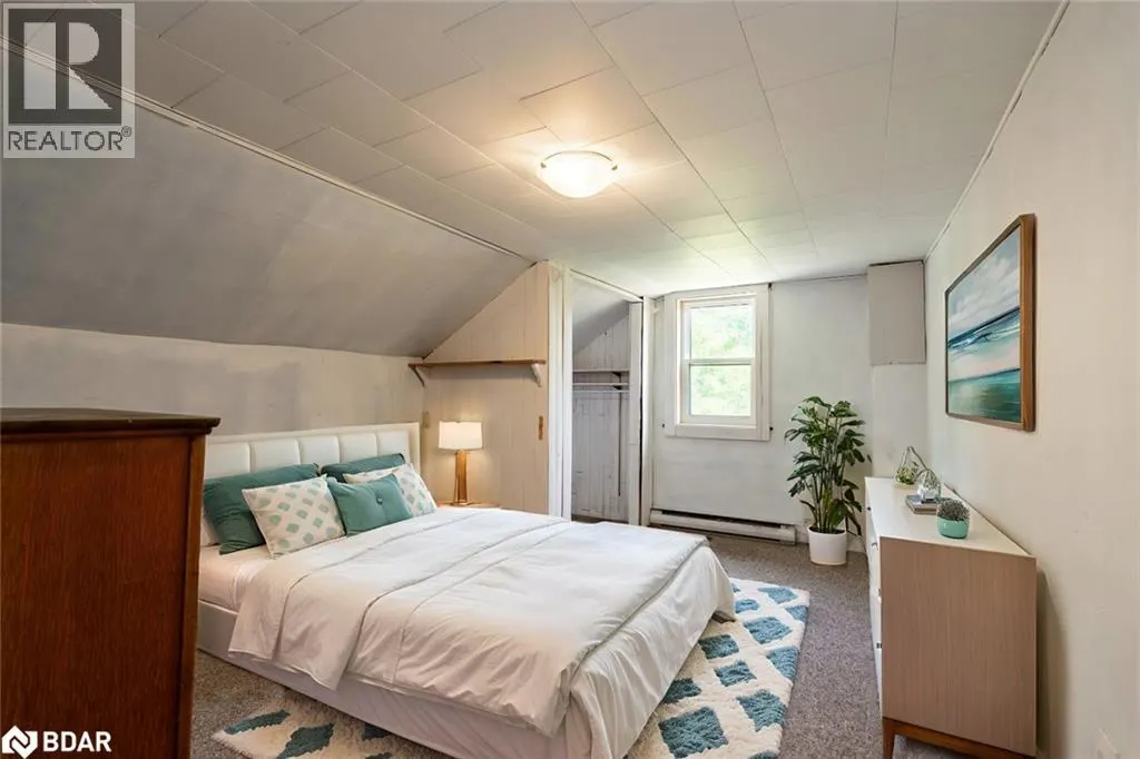 4396 PENETANGUISHENE Road