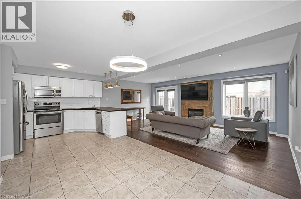 23 BELLFLOWER Boulevard