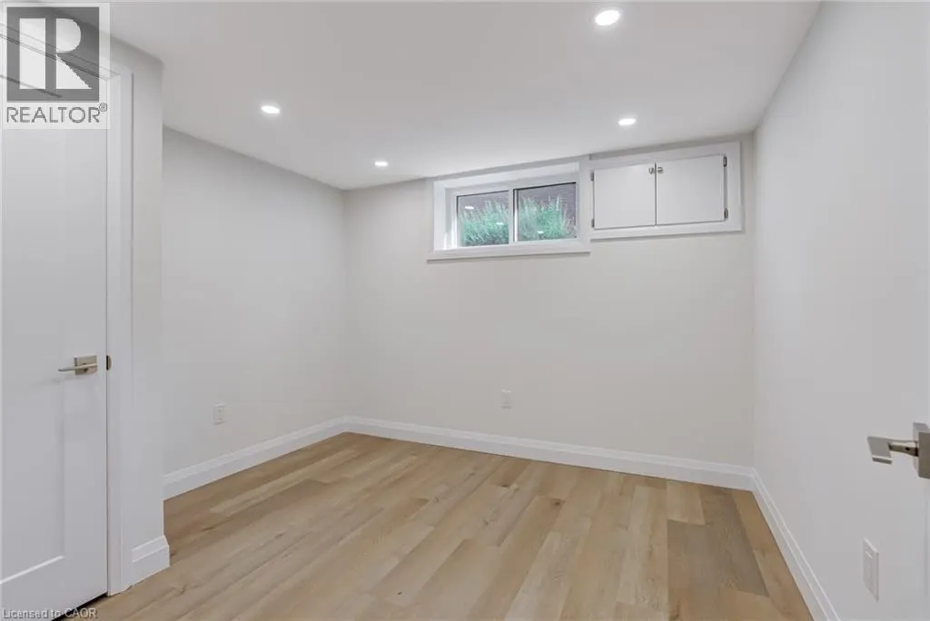 13 SKYLAND Drive