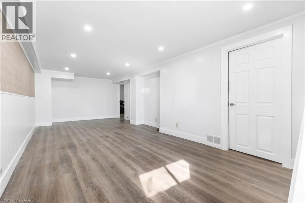 44 WEST Avenue