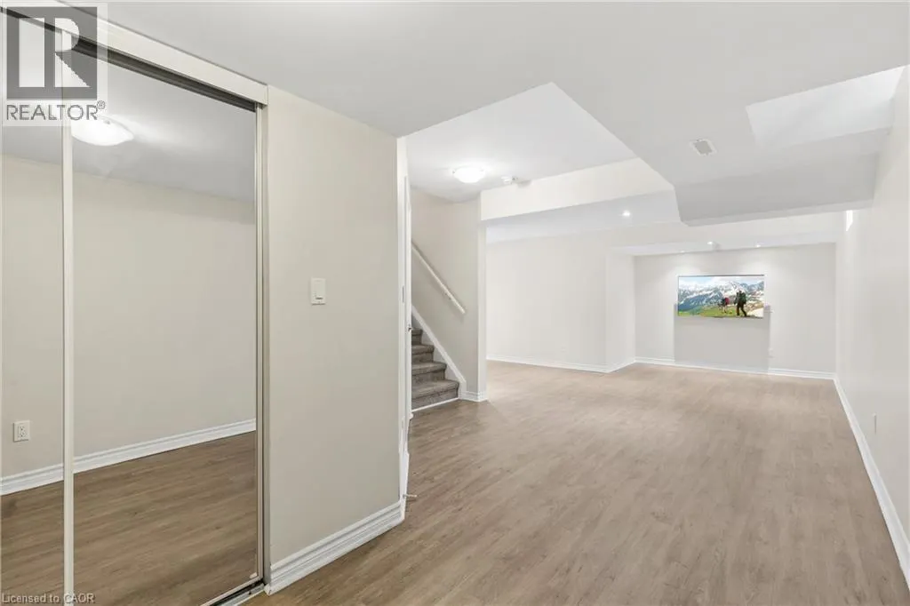 35 FIDDLEHEAD Crescent