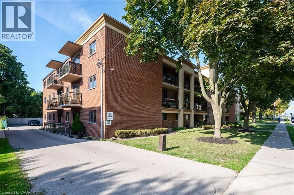 1212 FENNELL Avenue E Unit# 303, #303