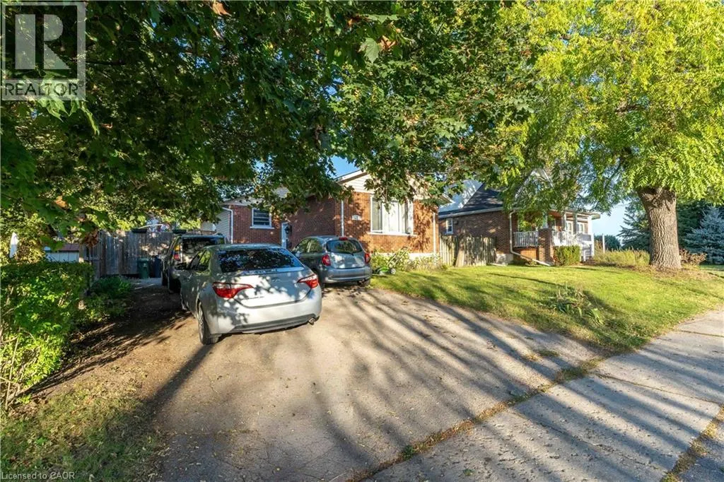 41 ALMA Street N