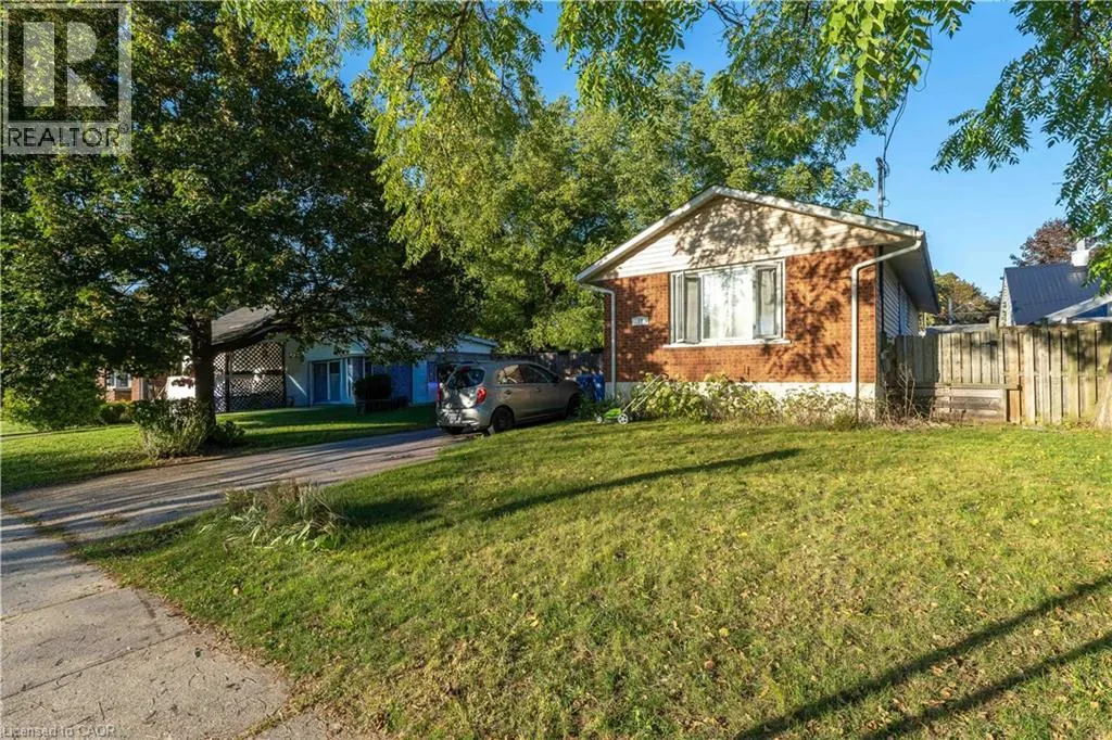 41 ALMA Street N